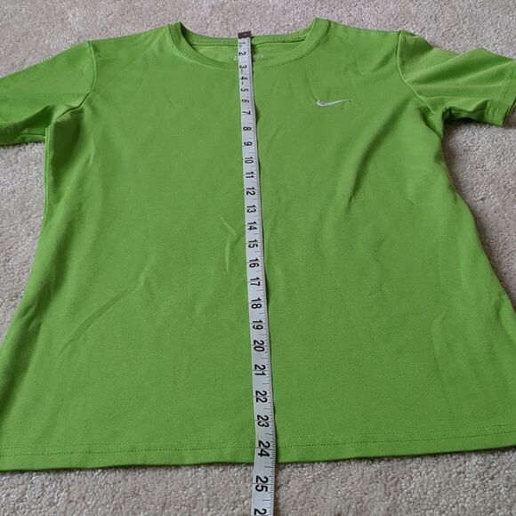 Nike Dri-Fit Green Tee Size S - Picture 5 of 7
